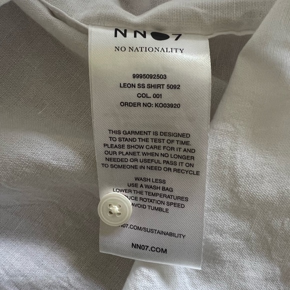 No Nationality White Casual Button Down Shirt - Picture 5 of 5